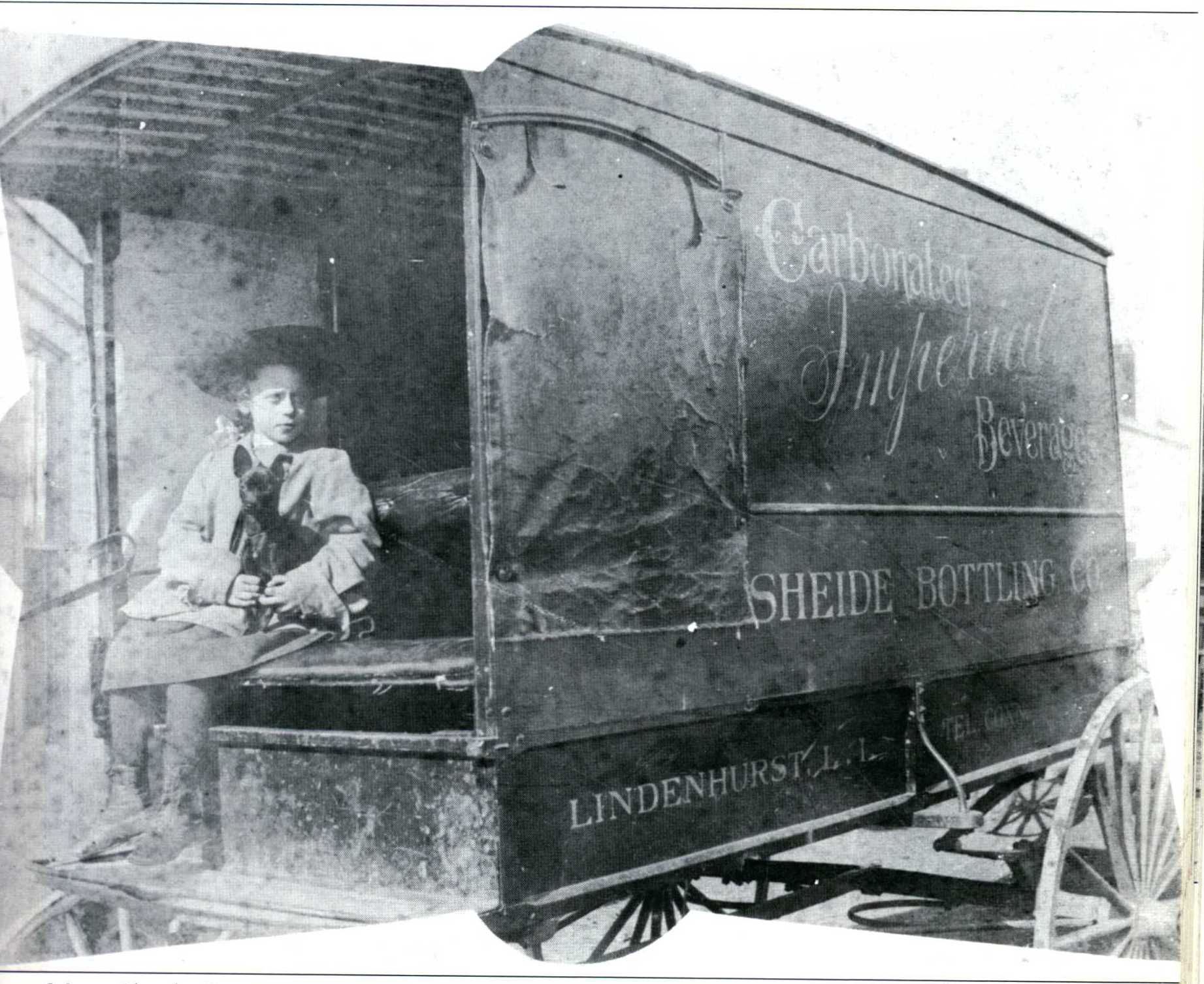 Scheide Bottling Co. delivery wagon